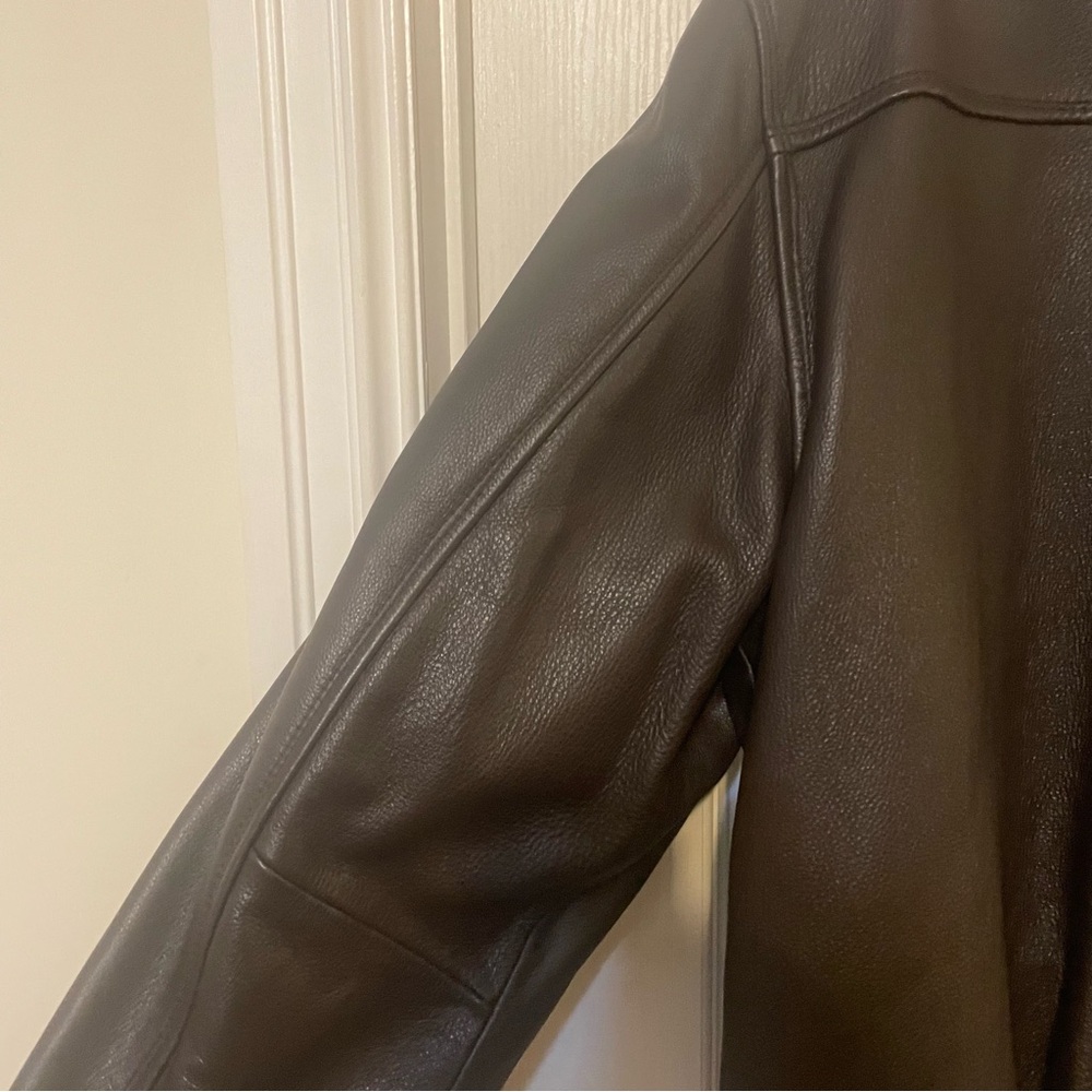 Columbia Men's Dark Brown Leather Jacket - Picture 7 of 15